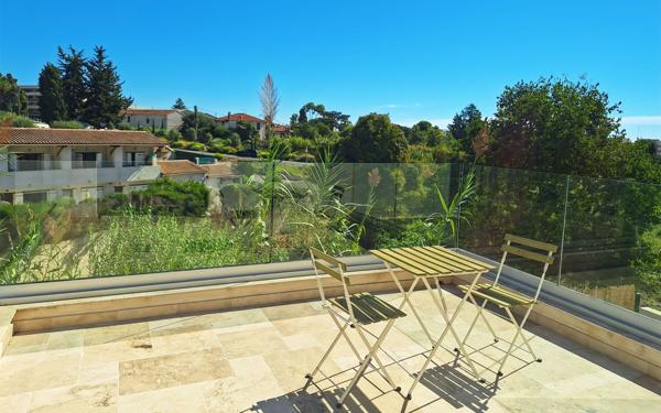 Maison à vendre    4 pièces • 104 m2 Golfe Juan - Vallauris