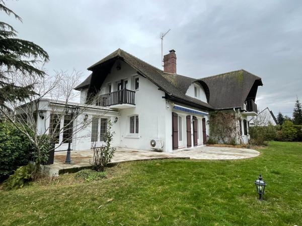 Vente Maison bourgeoise Saint-Étienne-du-Rouvray 9 Pièces 292.9 m²