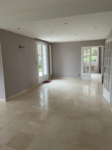 Vente Maison bourgeoise Saint-Étienne-du-Rouvray 9 Pièces 292.9 m²