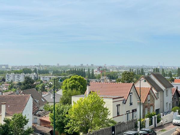 Maison 7 pièces 151 m2