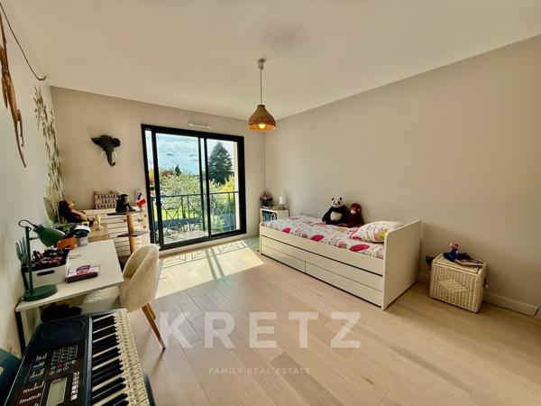 Maison contemporaine haut de gamme de 2021 -7 chambres, piscine, jardin