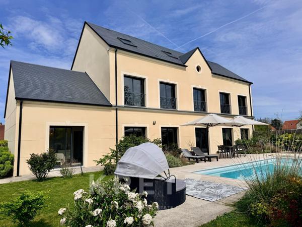 Maison contemporaine haut de gamme de 2021 -7 chambres, piscine, jardin
