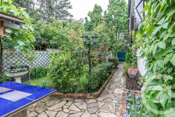 Maison à vendre  4 pièces - 74,11 m 2   ST MAUR DES FOSSES  - 94