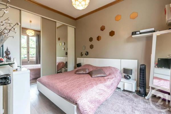 Maison à vendre  4 pièces - 74,11 m 2   ST MAUR DES FOSSES  - 94