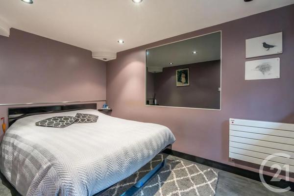 Maison à vendre  4 pièces - 74,11 m 2   ST MAUR DES FOSSES  - 94