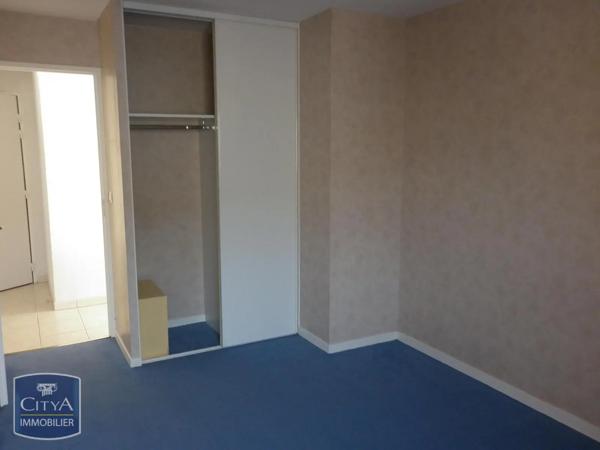 Appartement à louer 4 pièces 81.68m² Brest (29200)
