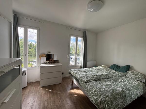 Maison Pontoise 4 pièce(s) 75 m2 265 000 € **  - Référence  11257