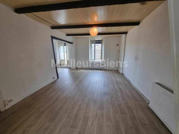 Appartement RDC de 74 m2 avec cour et garage