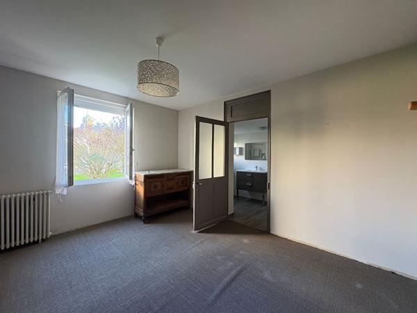 Maison à vendre à Montauban (82) 3 chambres, bureau , jardin , garage