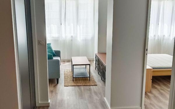 Appartement à louer    2 pièces • 47,57 m2 Lyon 4