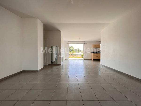 Maison de Plein-pied - PMR - 2 CHAMBRES - en lotissement - LA ROCHE SUR YON coté Nord