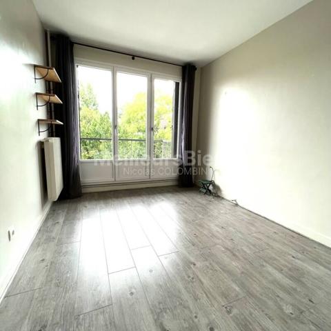 Appartement 2P Villemomble 9 min RER E Le Raincy