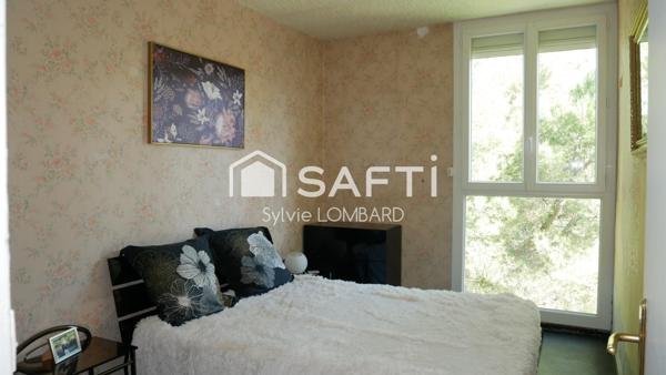 T4 ROY D'ESPAGNE LUMINEUX, CAVE, COMMERCES  ECOLES