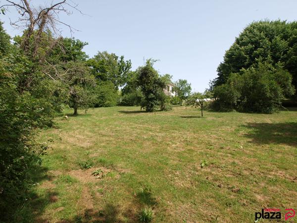 Terrain 1992 m2