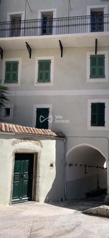 Maison de Maître
