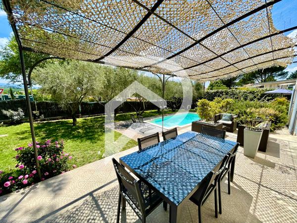 Villa 6 pièces 165 m2