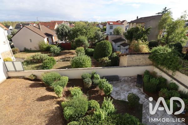 Appartement à vendre 4 pièces 84,4 m² Neuilly-sur-Marne