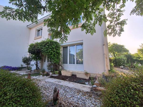 Maison Saint Sylvain d'Anjou (Verrières En Anjou) 6 pièce(s) 100 m2