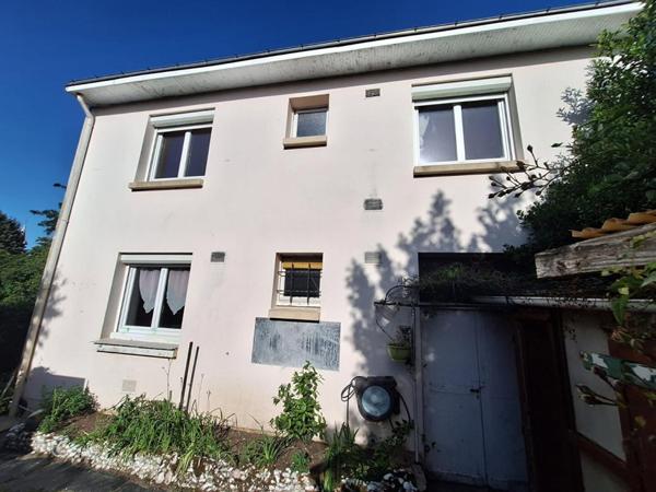 Maison Saint Sylvain d'Anjou (Verrières En Anjou) 6 pièce(s) 100 m2