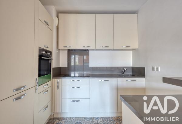 Location appartement 3 pièces 73 m² Asnières-sur-Seine