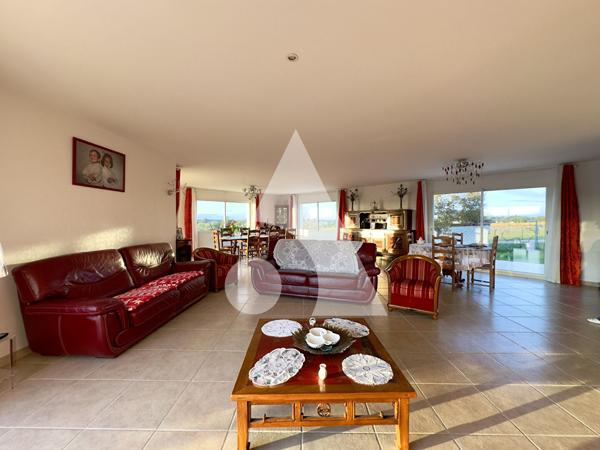 Maison 8 pièces 254 m2
