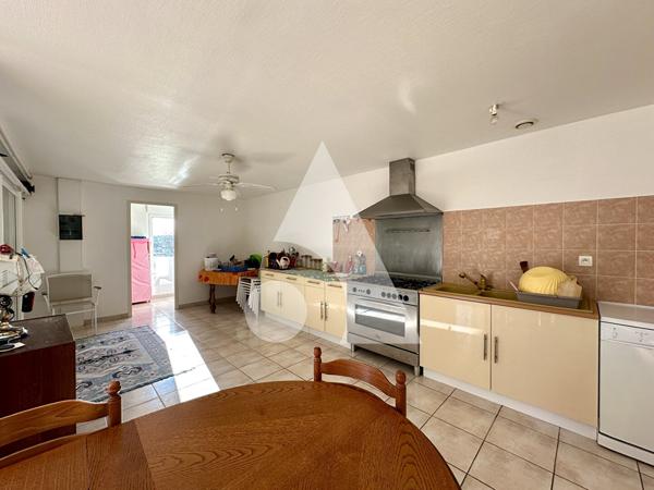 Maison 8 pièces 254 m2