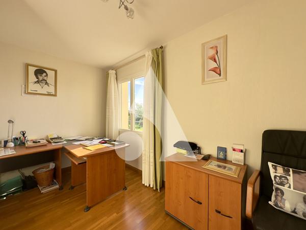 Maison 8 pièces 254 m2