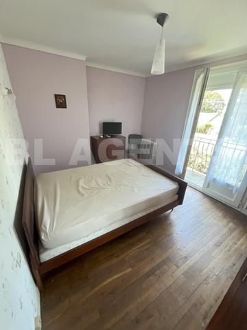 A Pontchâteau, venez découvrir cette maison familiale aux beaux volumes avec grand garage et cet agr