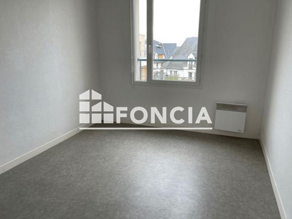 Location Appartement 2 pièces 43.18 m² - 15 RUE DES RIBAINS Joue-les-tours 37300