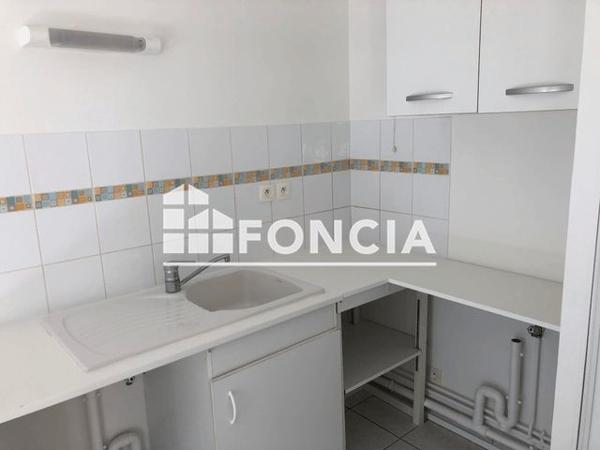 Location Appartement 2 pièces 43.18 m² - 15 RUE DES RIBAINS Joue-les-tours 37300