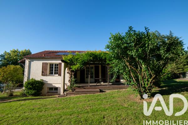 Maison à vendre 8 pièces 200 m² Foulayronnes