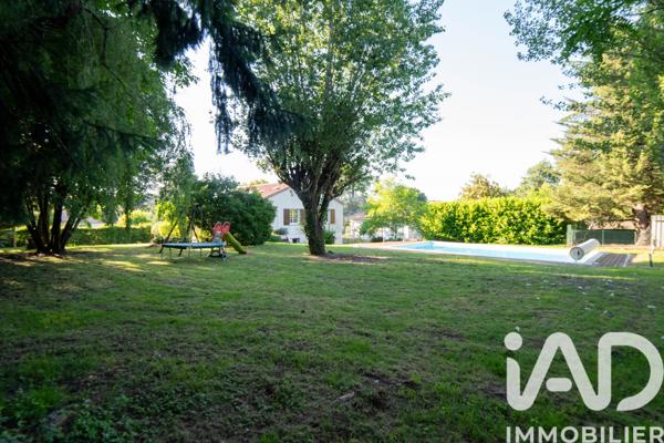 Maison à vendre 8 pièces 200 m² Foulayronnes