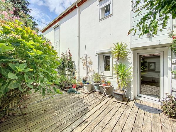 Maison atypique, 3 chambres, bureau, terrasse, C9, Martellière, Ecoles, Commerces, Bords de Loire, Busway