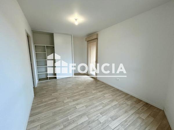 Location Appartement 3 pièces 72.7 m² - Sotteville Les Rouen 76300