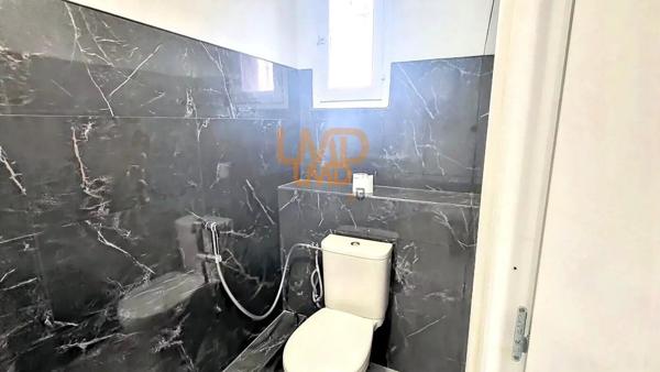 Vente Local Commercial - Chartreux / Lambert - 13004 Marseille