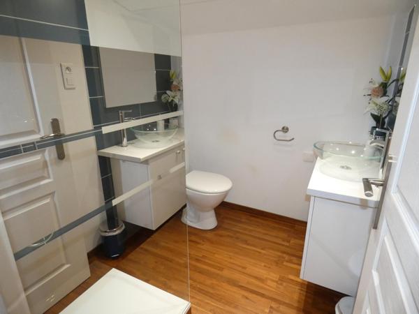 Villa 125m² 4 chambres dont 2 au rez de chaussée sur terrain piscinable de 375m²