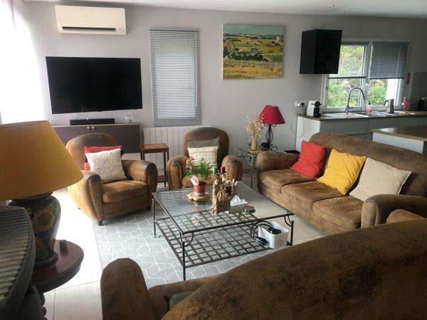 Villa 125m² 4 chambres dont 2 au rez de chaussée sur terrain piscinable de 375m²