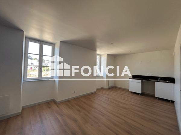 Location Appartement 2 pièces 41.38 m² - Guingamp 22200