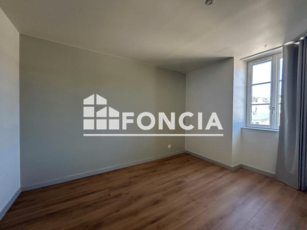 Location Appartement 2 pièces 41.38 m² - Guingamp 22200