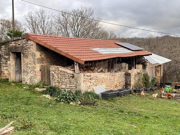 Authentique corps de ferme quercynois avec vue Cambes
