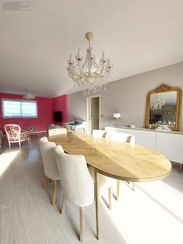 Maison à vendre à Cossé-le-Vivien en Mayenne (53230), ref : 53032-1018