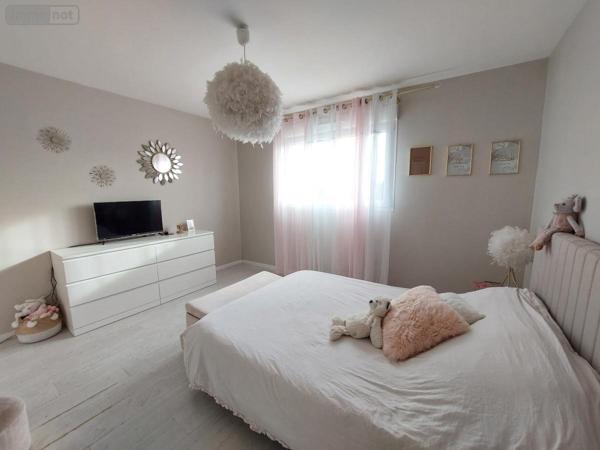 Maison à vendre à Cossé-le-Vivien en Mayenne (53230), ref : 53032-1018