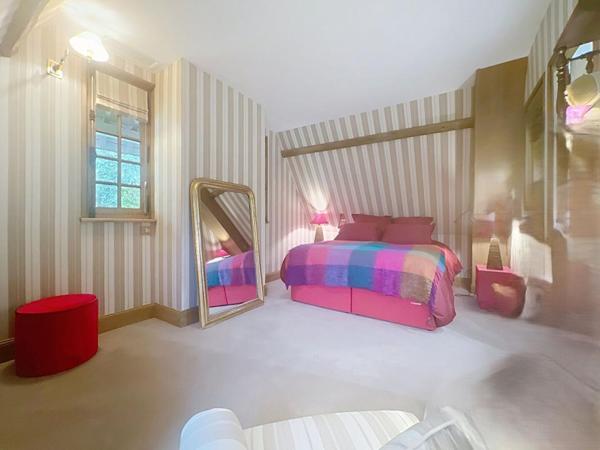 Superbe maison Normande en colombages de 240 m² , aux portes de Deauville -très bon standing