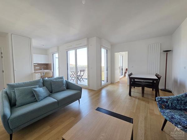 Appartement Rueil Malmaison 3 pièce(s) 68.27 m2 Loyer 1 746 €/mois charges comprises **  - Référence  20154