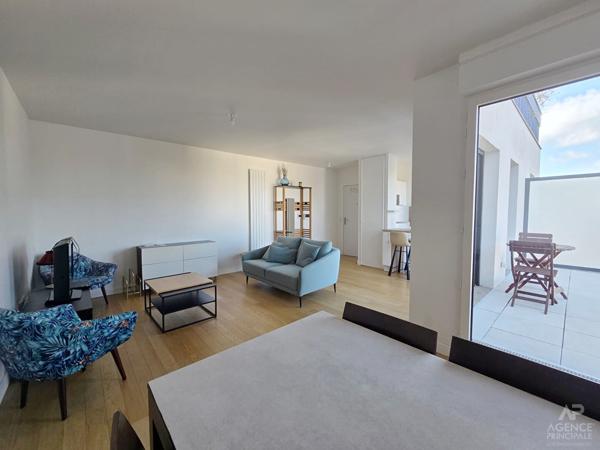 Appartement Rueil Malmaison 3 pièce(s) 68.27 m2 Loyer 1 746 €/mois charges comprises **  - Référence  20154