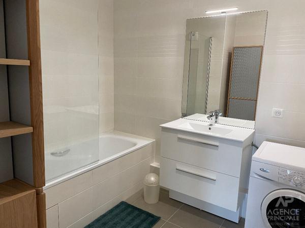 Appartement Rueil Malmaison 3 pièce(s) 68.27 m2 Loyer 1 746 €/mois charges comprises **  - Référence  20154