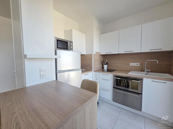 Appartement Rueil Malmaison 3 pièce(s) 68.27 m2 Loyer 1 746 €/mois charges comprises **  - Référence  20154