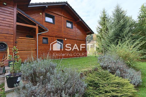 Élégant chalet en bois massif de 106 m² sur 25 ares