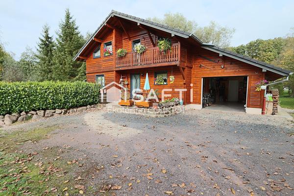 Élégant chalet en bois massif de 106 m² sur 25 ares