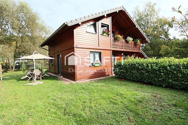 Élégant chalet en bois massif de 106 m² sur 25 ares
